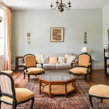 Hébergement de vacances Cestas, 5 Pièces, 10 Personnes - Fr-1-440-212 Cestas